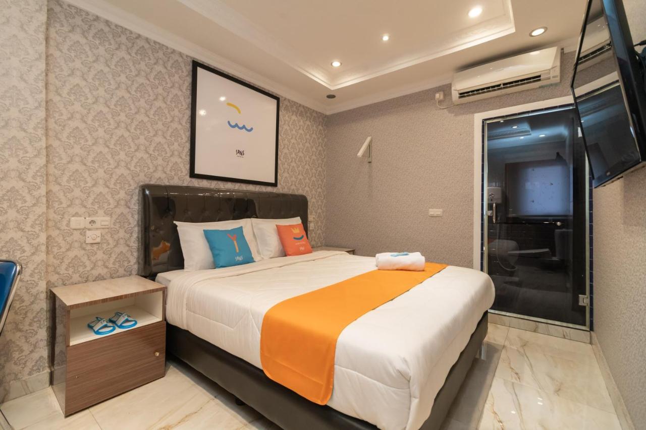 Sans Hotel Beauty Palembang Kültér fotó