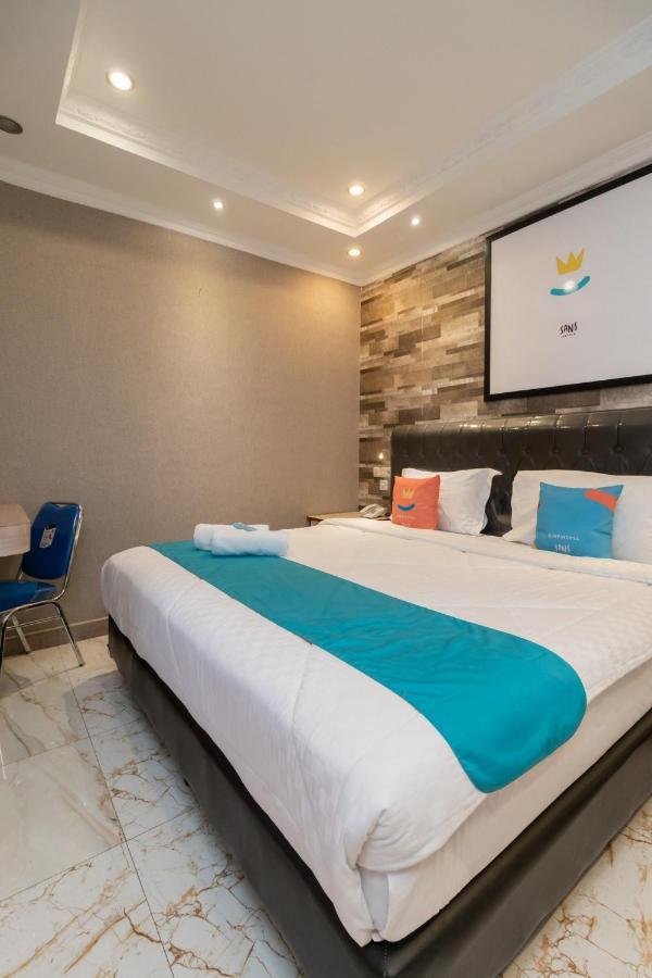 Sans Hotel Beauty Palembang Kültér fotó