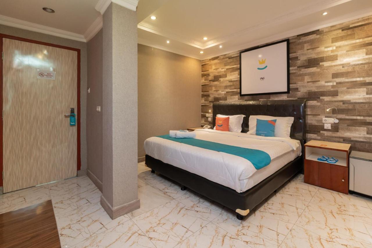 Sans Hotel Beauty Palembang Kültér fotó